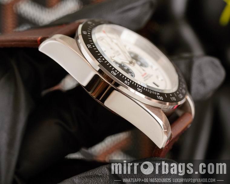 Tudor men 42mm M09