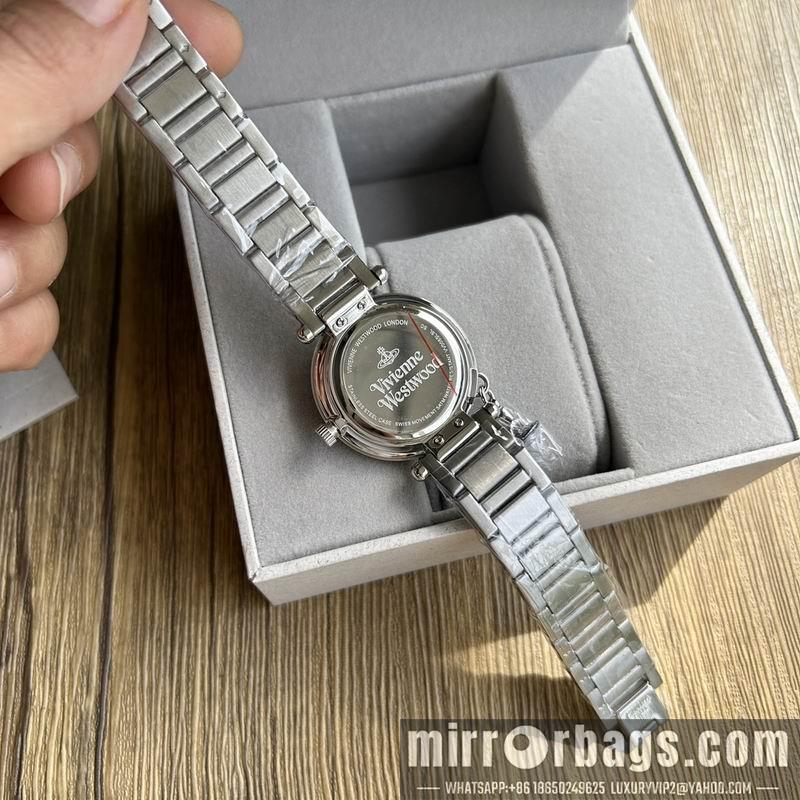Vivienne Westwood 32mm 022239