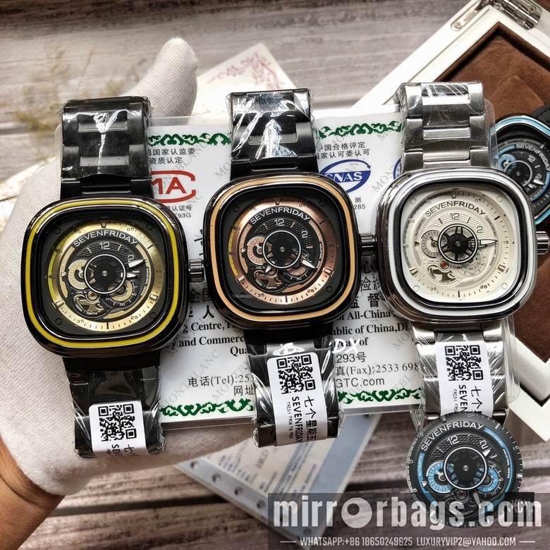 Seven Friday 47x47mm 2nms54