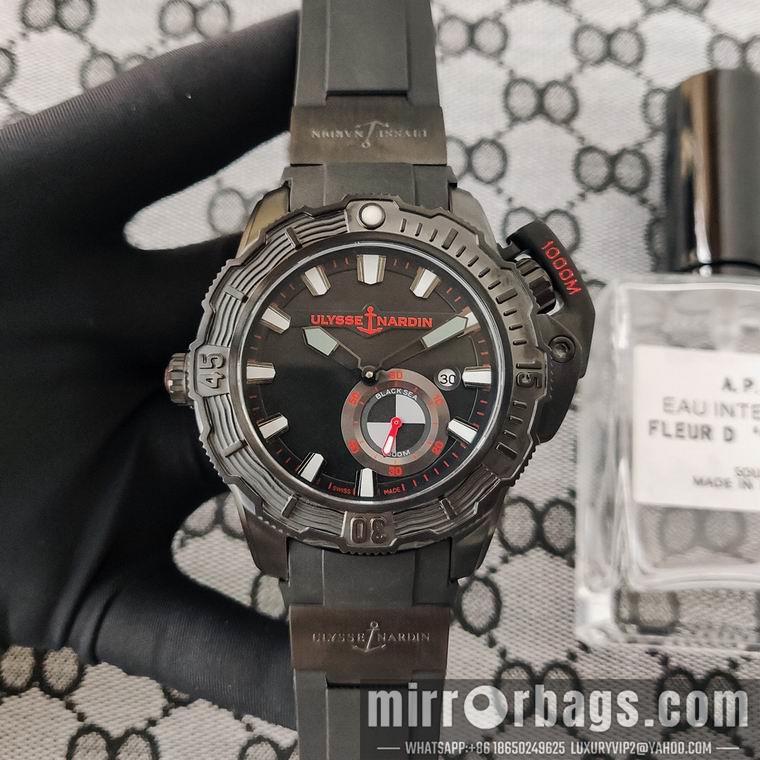 Ulysse Nardin men 45mm M04