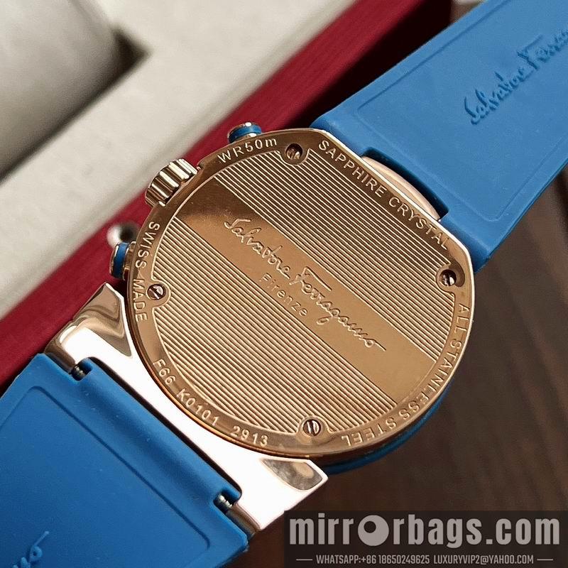Ferragamo 40mm 080648
