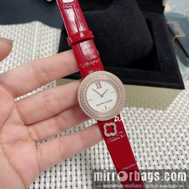 Van Cleef & Arpels 32x8mm 11nms27
