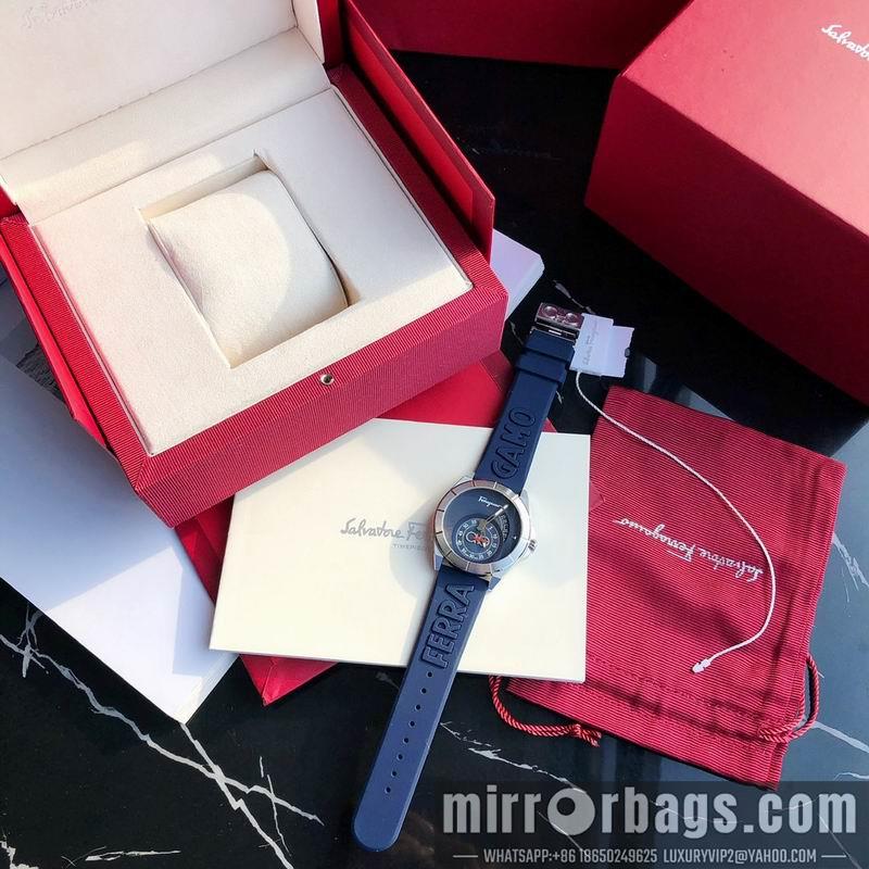 Ferragamo 43mm 032442