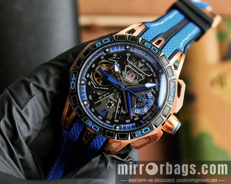 Roger Dubuis 46mm 093010