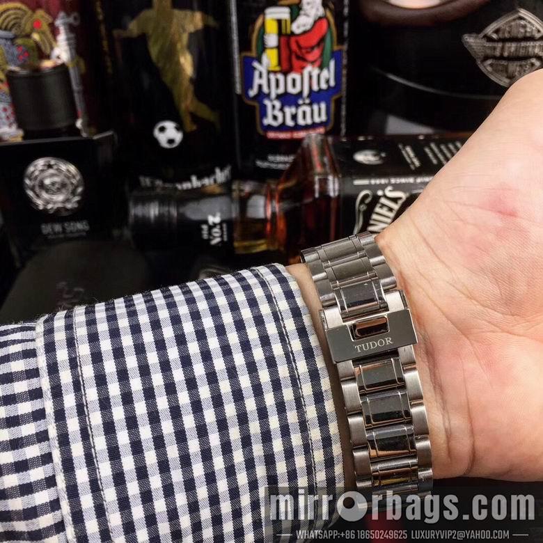 Tudor 42mm 9nbz50