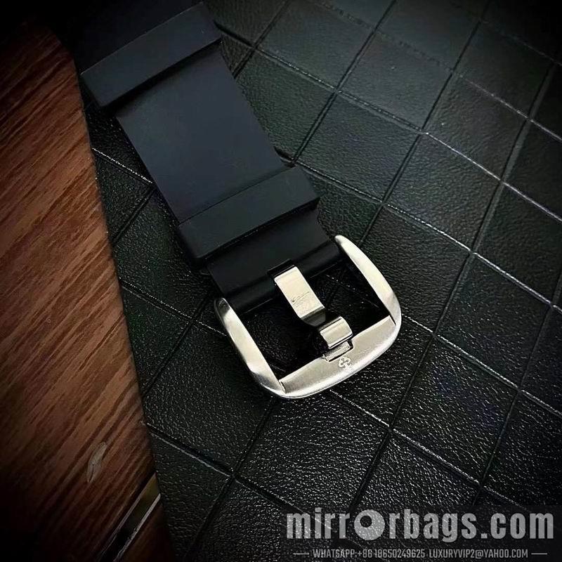 Corum 47mm 050310