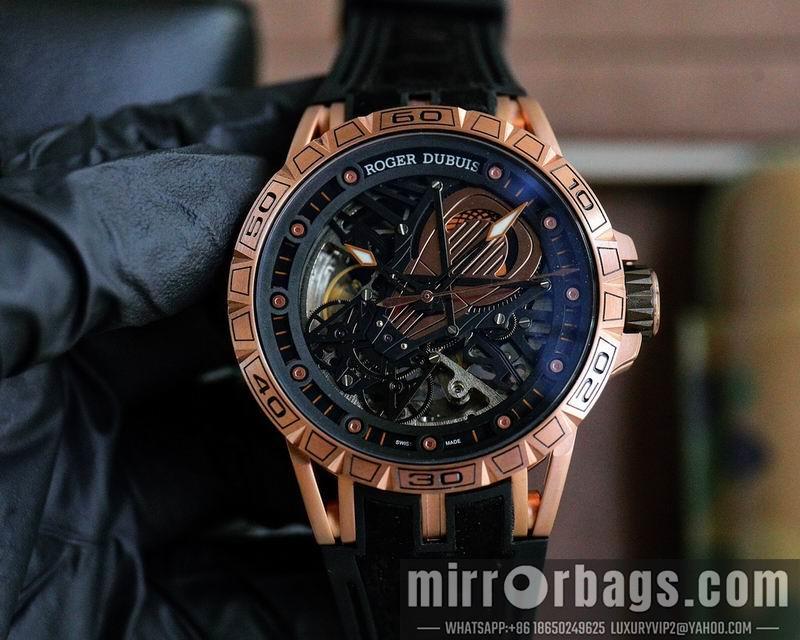 Roger Dubuis 46mm 092809