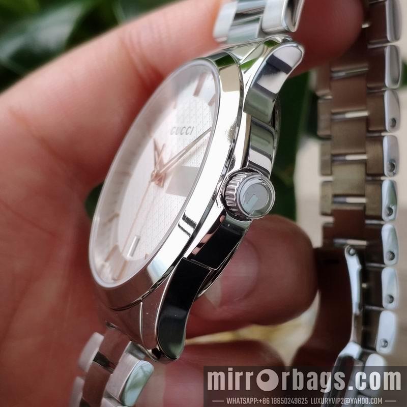 Gucci watch 080644