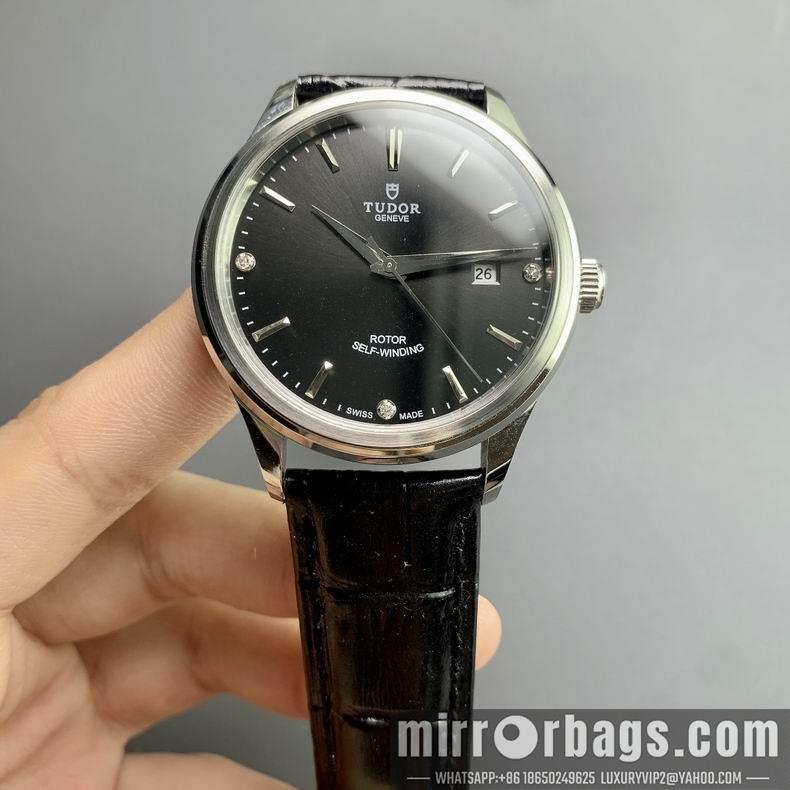 Tudor watch M33