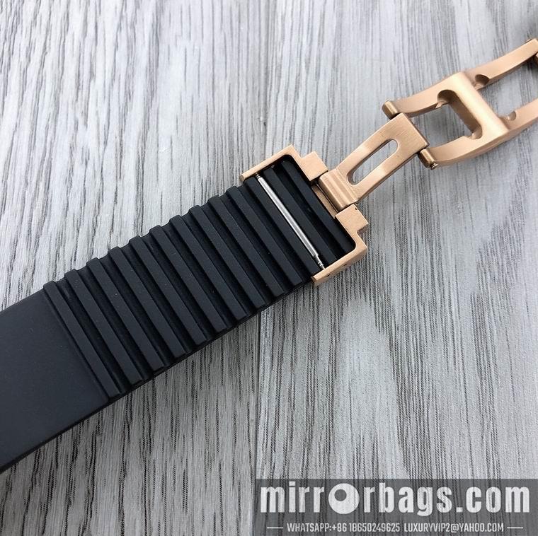 Ulysse Nardin 42.7mm M05