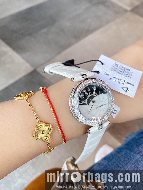Van Cleef & Arpels 30x10mm 2nms17