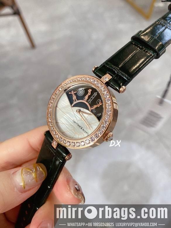 Van Cleef & Arpels 30x10mm 2nms17