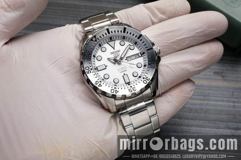 Seiko watch 031104