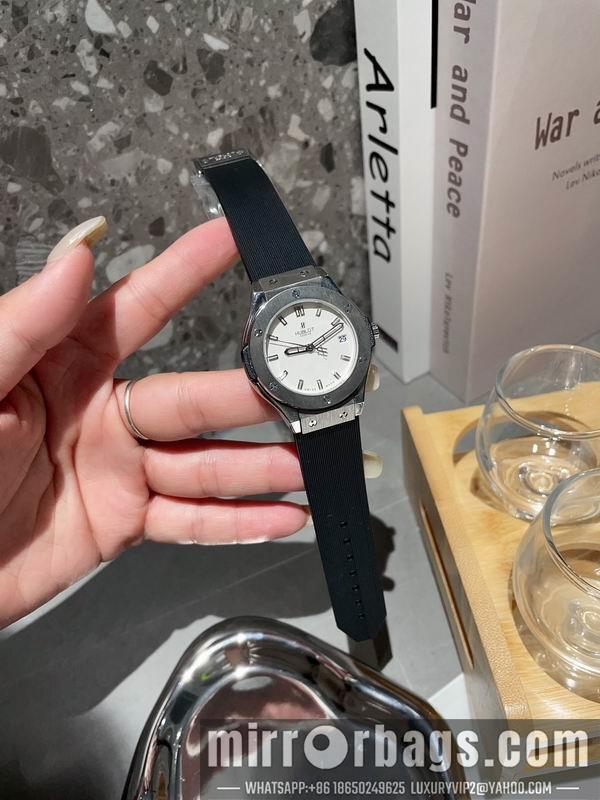 Hublot 36mm 052211
