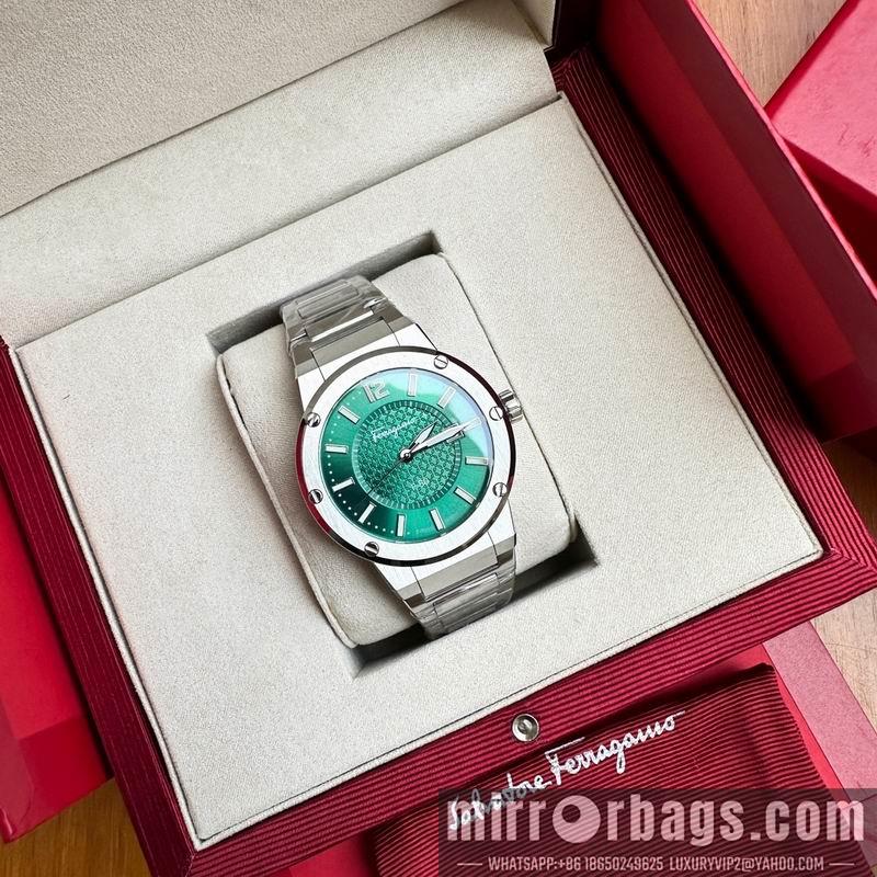 Ferragamo 43mm 090924