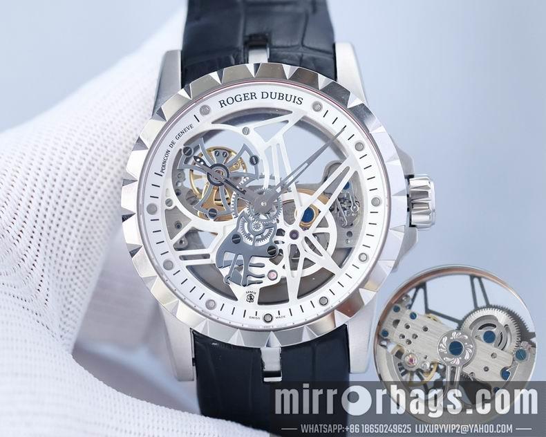 Roger Dubuis watch M19