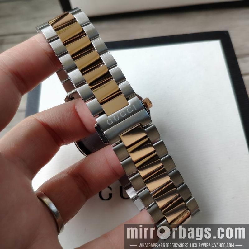 Gucci watch 080644