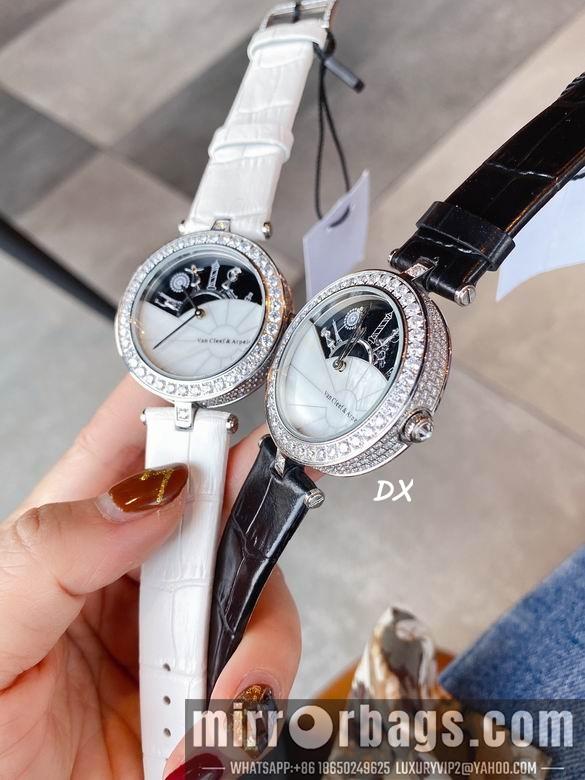 Van Cleef & Arpels 30x10mm 2nms17