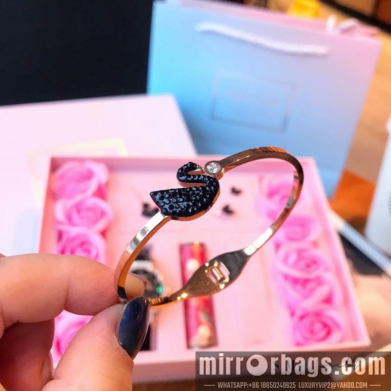 Swarovski 5pcs 041422