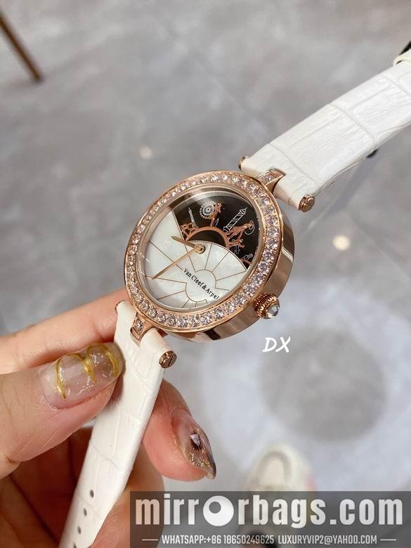 Van Cleef & Arpels 30x10mm 2nms17