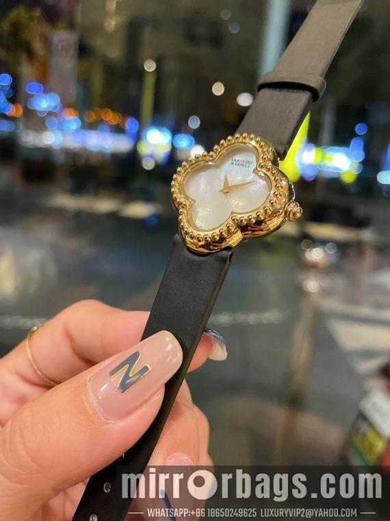 Van Cleef Arpels watch 04