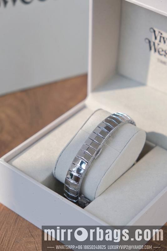 Vivienne Westwood 28X32mm 041620