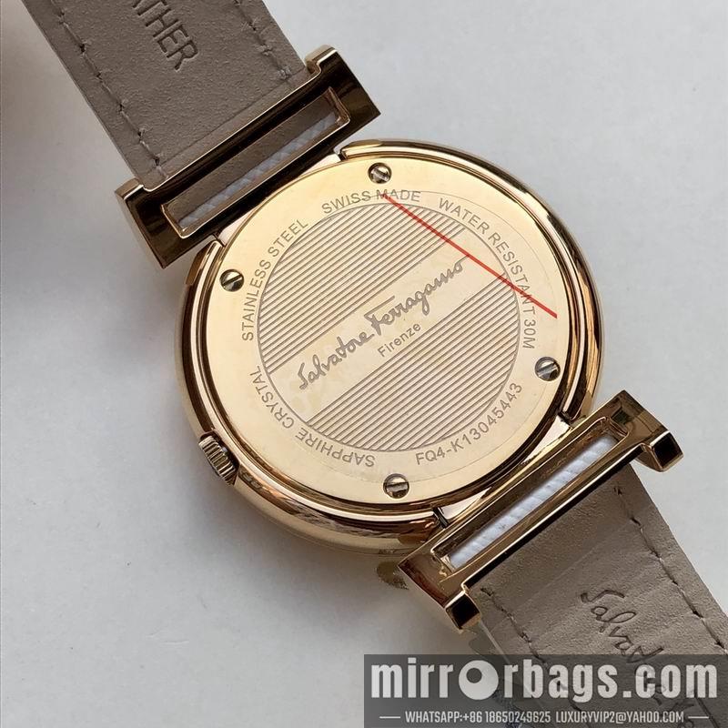 Ferragamo 37mm 032437