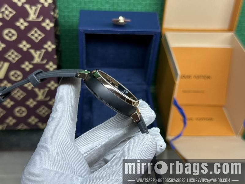 LV 44mm 060306