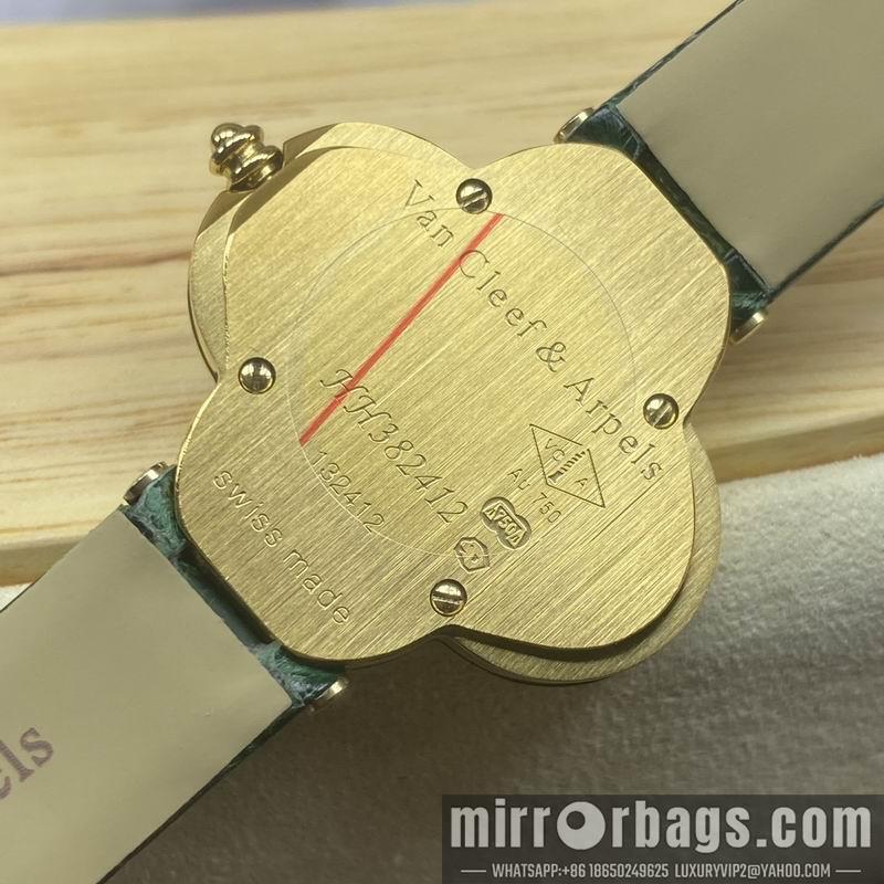 Van Cleef & Arpels watch 102413