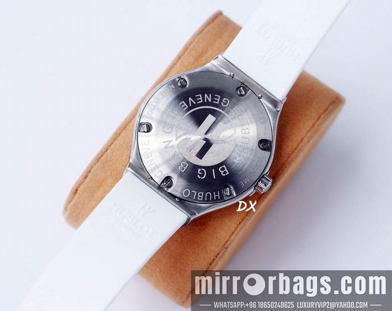 Hublot 32x8mm 2nms08