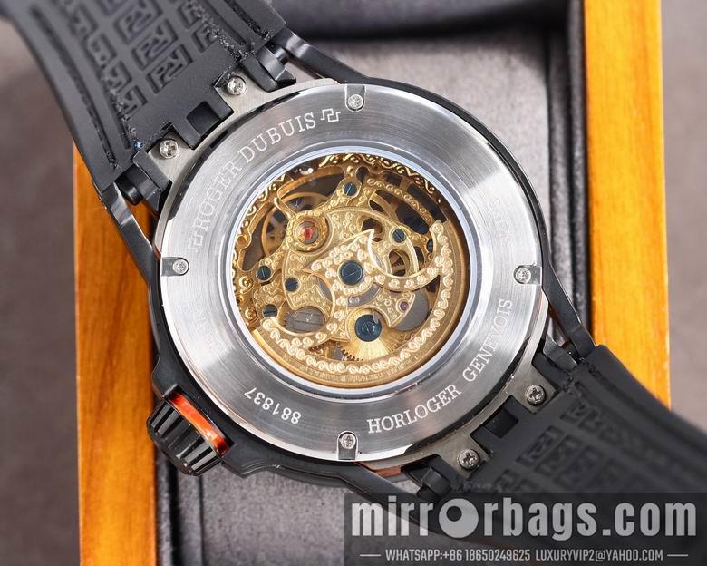 Roger Dubuis men 46mm M11