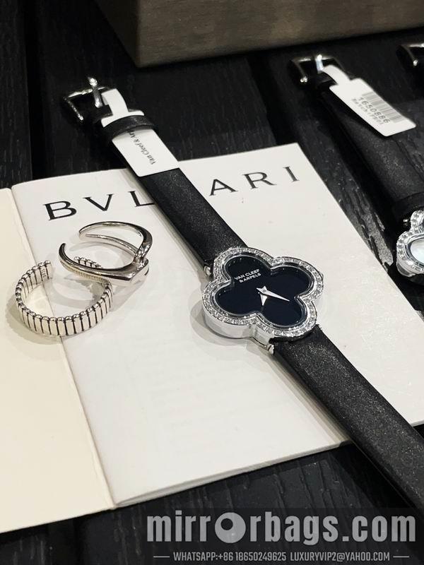 Van Cleef & Arpels 30mm 041650