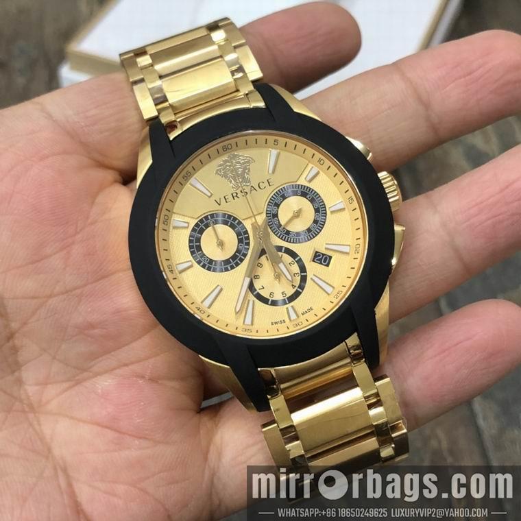 Versace men 42mm M06
