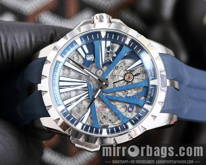 Roger Dubuis 46mm M13