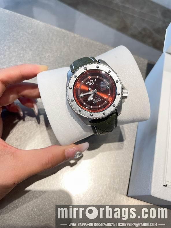 Seiko watch 42.5X13.4mm 071741