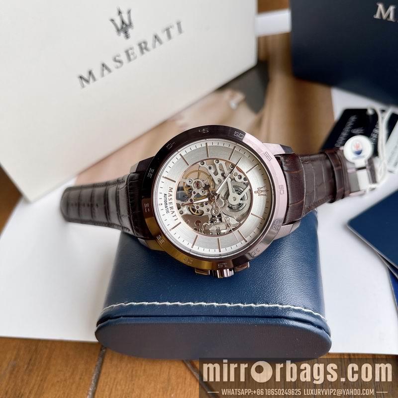 Maserati 44mm 050353