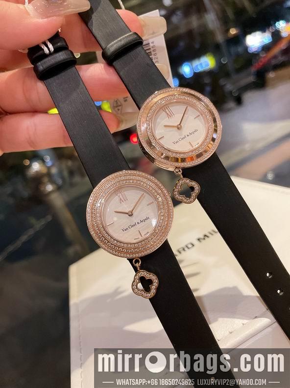 Van Cleef & Arpels women 32mm 080606
