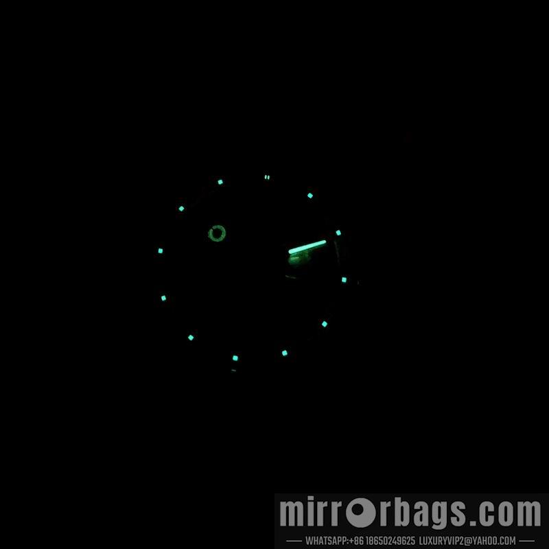 Seven Friday 45.6X45mm 050655