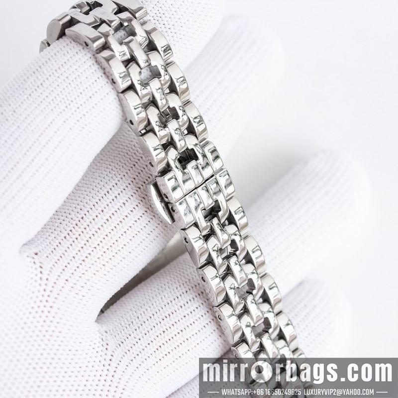 Roger Dubuis 35mm 072473