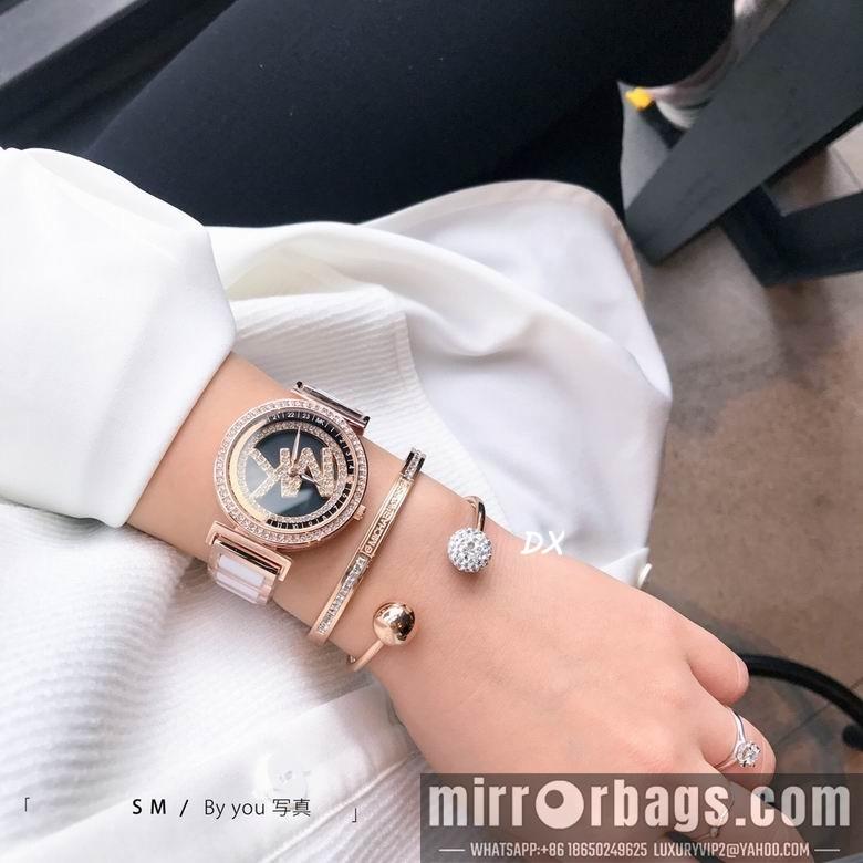 Michael Kors S M 2nms28