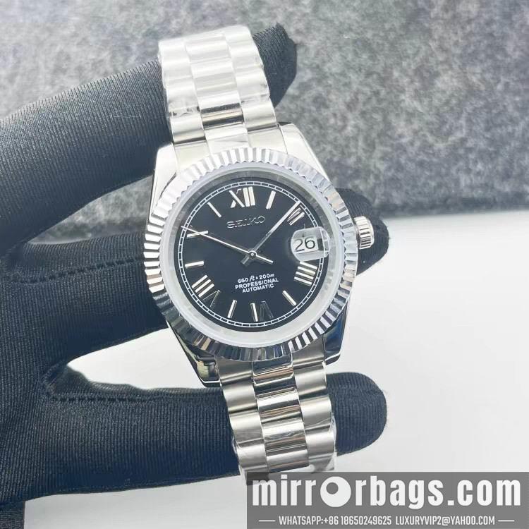 Seiko watch 051103