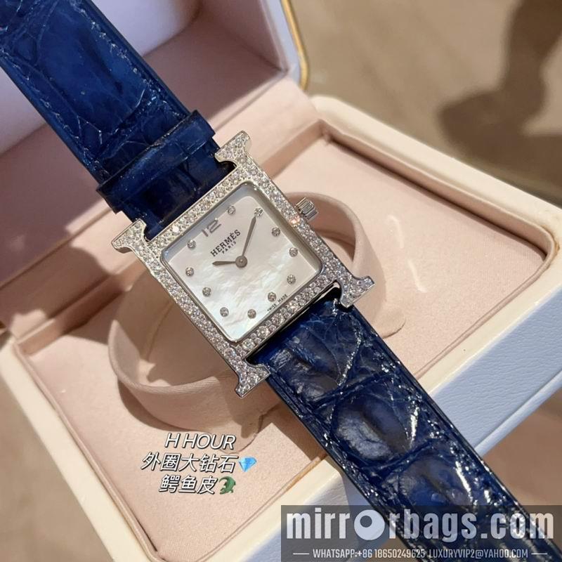 Hermes 26X26mm 022359