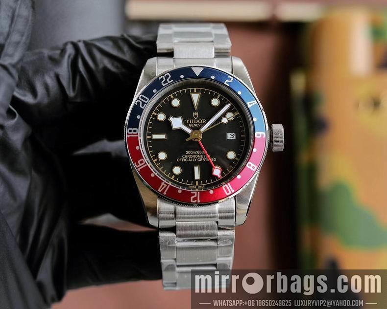 Tudor 42mm 112918