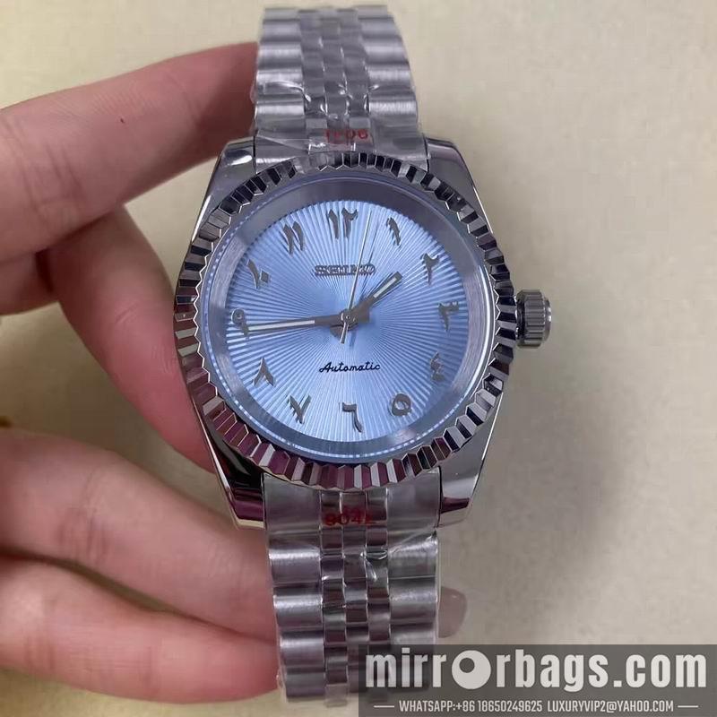 Seiko watch 051130