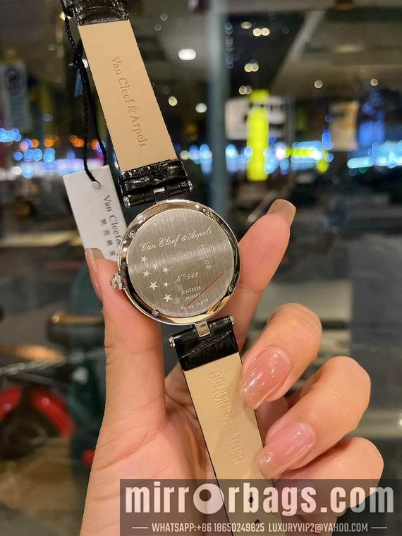 Van Cleef Arpels watch 01