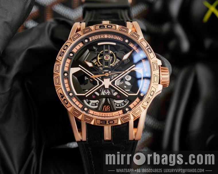 Roger Dubuis 46mm M05