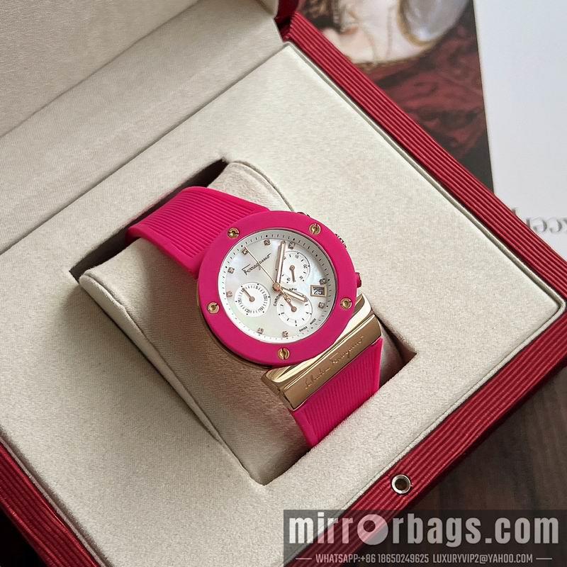 Ferragamo 40mm 080648