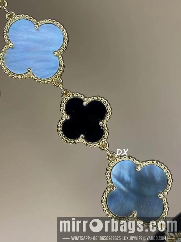 Van Cleef & Arpels 27mm 5nms23
