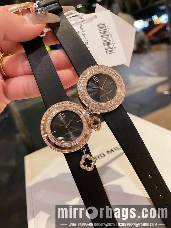 Van Cleef & Arpels women 32mm 080606