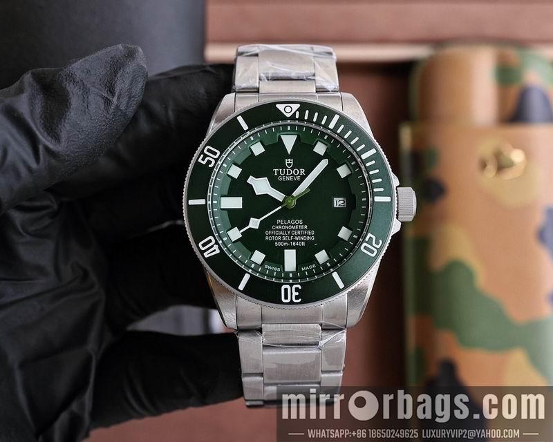 Tudor 42mm 0413122